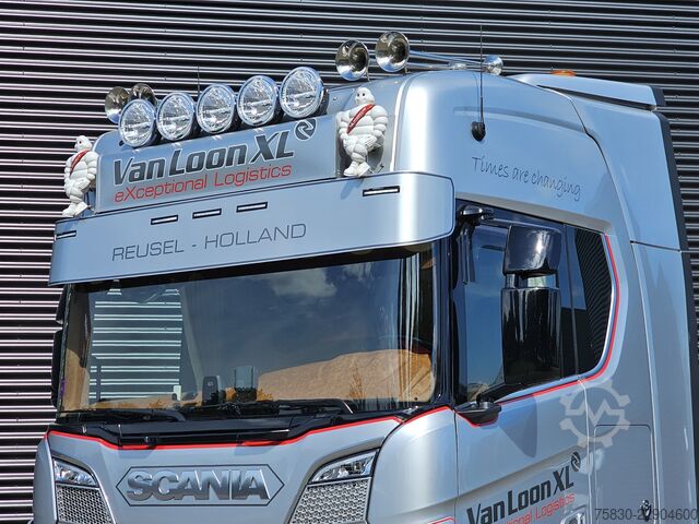Standaard-SZM Scania S590 V8 6X4 / 2 TANKS / NL TRUCK! 80T