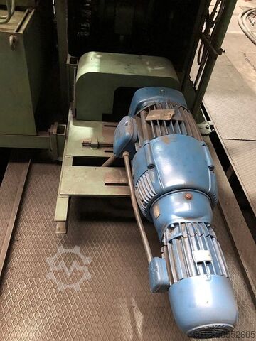 Maskin för flänsning SMT MV20 BL5022