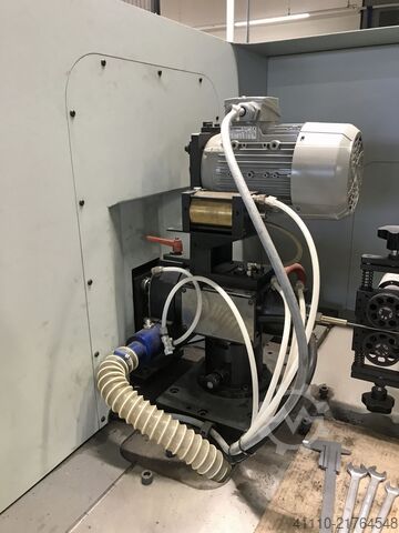 ماكينة ثني الأسلاك CNC ثلاثية الأبعاد BLM-GROUP E-FLEX