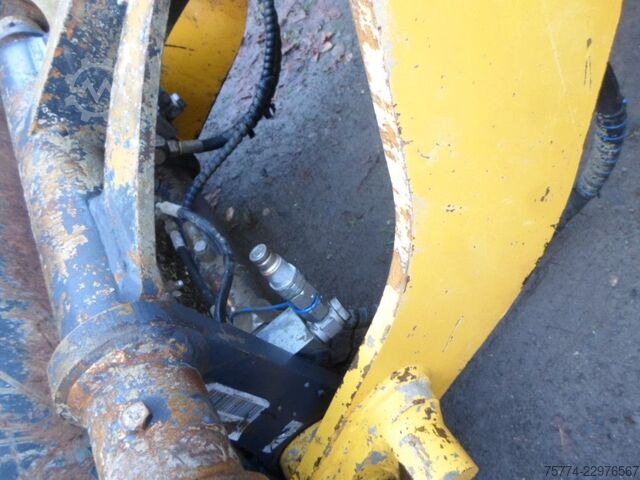 Погрузчик с колёсным шасси KOMATSU WA 70 M-8 E0