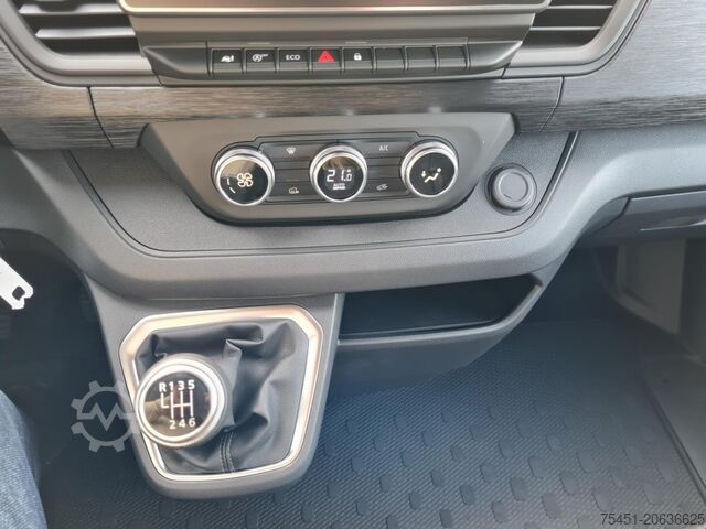 Furgoneta Renault Trafic Kasten dCi 130 L2H1 Komfort AHK LED Allwetter