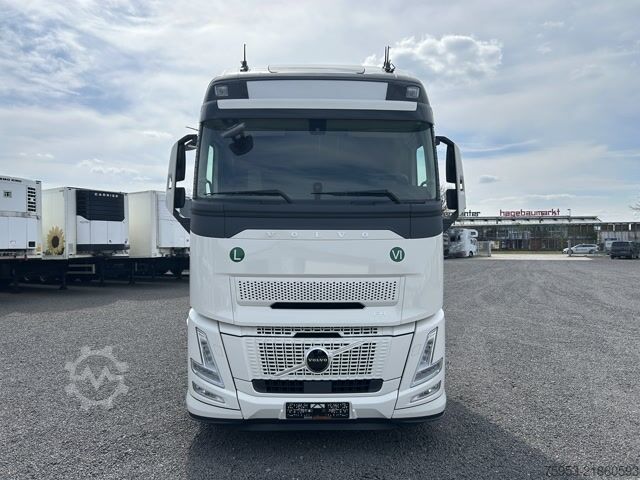 Standardni traktor jedinica Volvo FH 500 Aero Euro 6 Globe XL Leder Mikrowelle