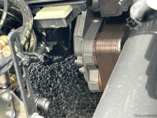 Standardni traktor jedinica Volvo FH 500 Aero Euro 6 Globe XL Leder Mikrowelle
