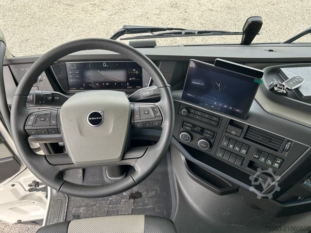 Standardni traktor jedinica Volvo FH 500 Aero Euro 6 Globe XL Leder Mikrowelle