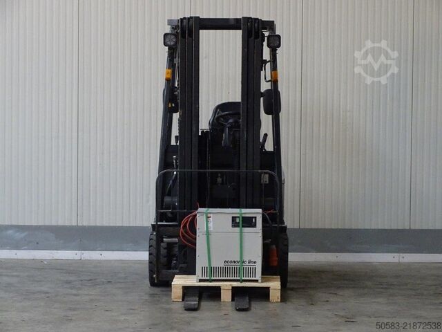 Carretilla eléctrica de 3 ruedas Nissan S1N1L13Q - TRIPLEX