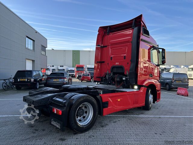 Standard-SZM Mercedes-Benz Actros 1842 LS Streamspace / 934 dkm / NL Truck...