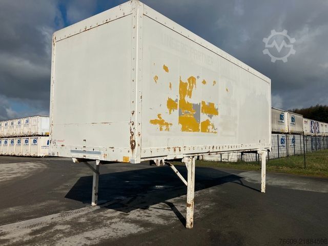 Remolque con caja móvil  Wechselbrücke Koffer