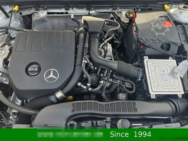 Ван MERCEDES-BENZ A 200 A -Klasse  Navigation Kamera