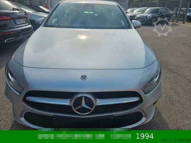Ван MERCEDES-BENZ A 200 A -Klasse  Navigation Kamera