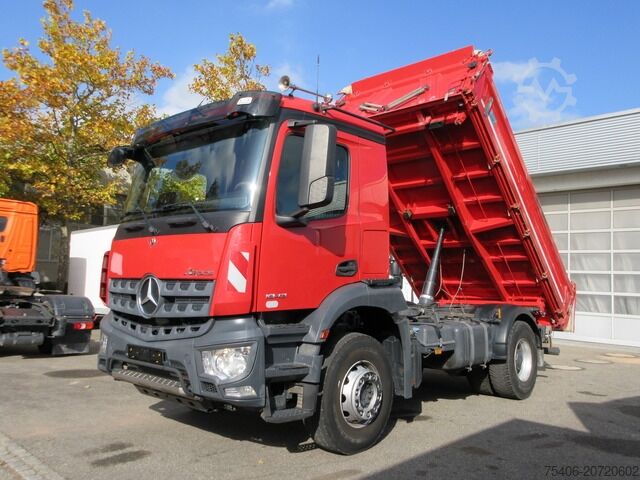 Three-sided tipper truck mercedes-benz Arocs 1843 Dreiseitenkipper