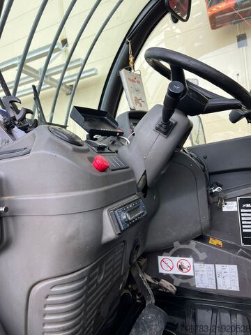 Teleskopska delovna platforma MANITOU MRT2550