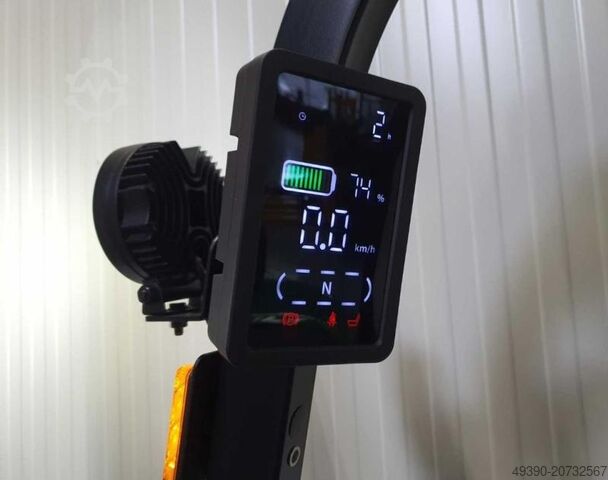 Jauns elektriskais iekrāvējs, triplex 4800 mm ar brīvo pacēlumu un sānu nobīdi, priekšējais iekrāvēj EP EFXZ-251 - Li-Ion