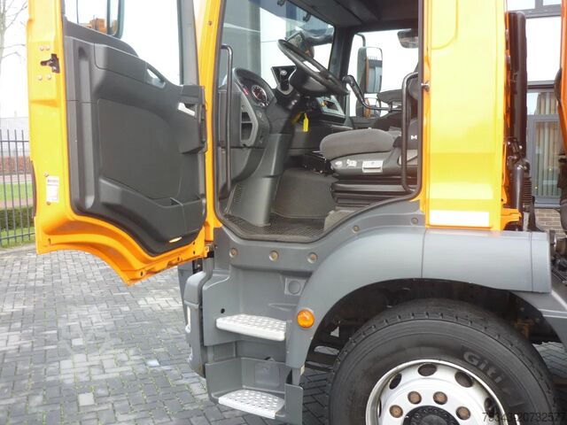 Šiukšlių surinkimo transporto priemonė MAN TGM 26.340 6x2-4 Zoeller Medium XL