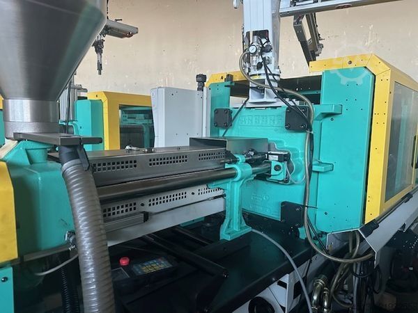 Injection molding machine Arburg 420S 800-350