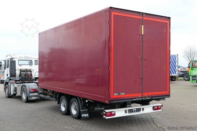 Тентованный прицеп MÖSLEIN TKO 105, Tandem, 6.100mm lang, Luftfederung