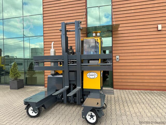 מלגזה ארבע-כיוונית Combilift C2500 / Compact / Wide positioner