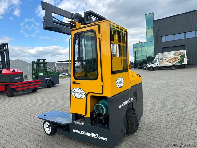 מלגזה ארבע-כיוונית Combilift C2500 / Compact / Wide positioner