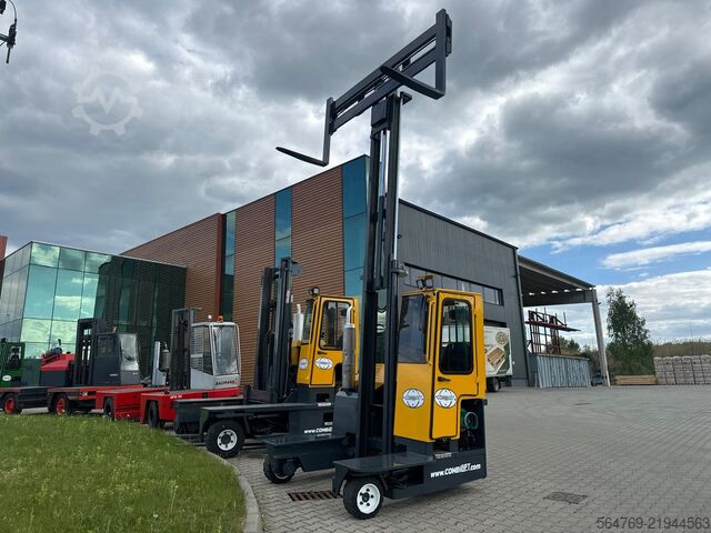 מלגזה ארבע-כיוונית Combilift C2500 / Compact / Wide positioner