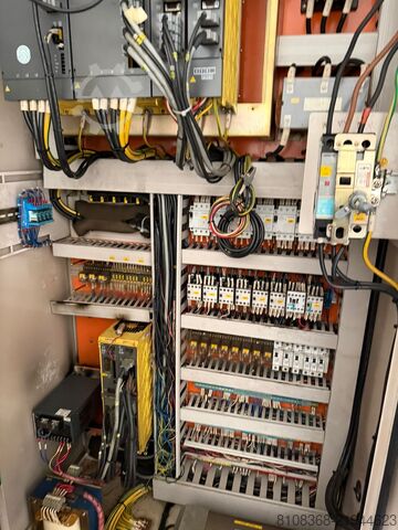 Vertikalus apdirbimo centras DAEWOO MYNX 500
