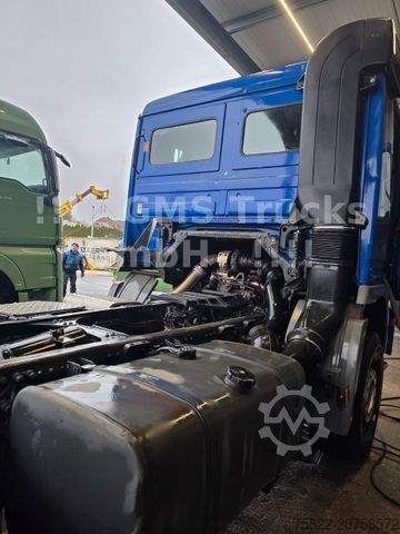 Chasis de camión MERCEDES-BENZ Actros 2646 / 6X4 / German / WB 3300