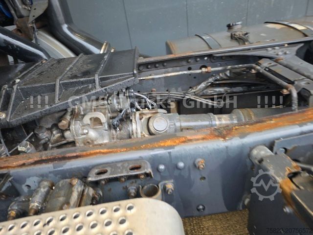 Chasis de camión MERCEDES-BENZ Actros 2646 / 6X4 / German / WB 3300