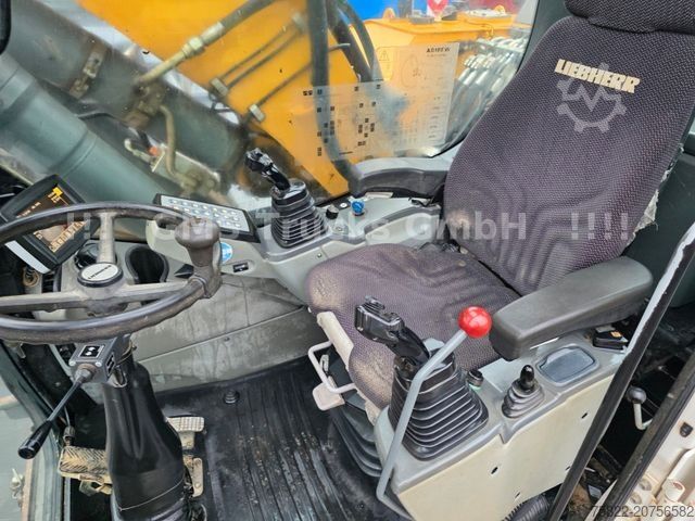 Excavadora móvil LIEBHERR A 918 / Liku Fix / German