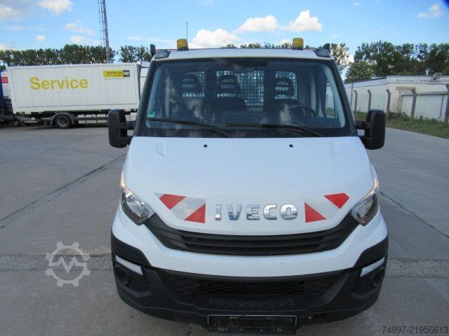 皮卡厢式货车 IVECO 35S15 / 3.0 Liter / Klima / AHK