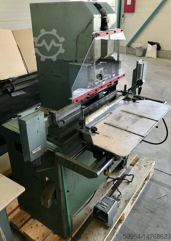 Stroj za uvez knjiga Hunkeler RE320VAR