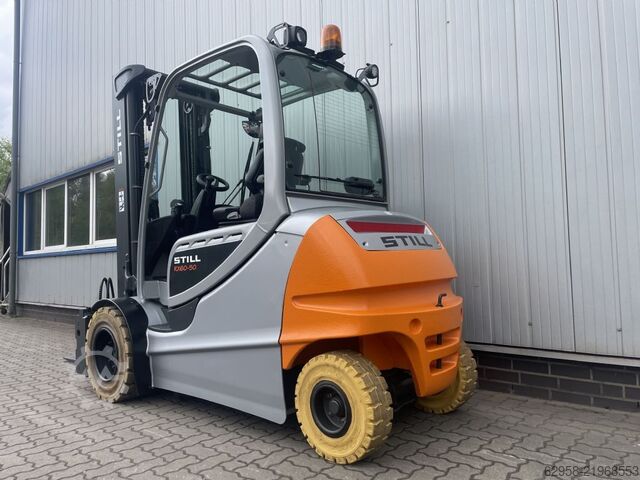 Electric 4-wheel forklift Still RX60-50 | AKKU 97% | Triplex