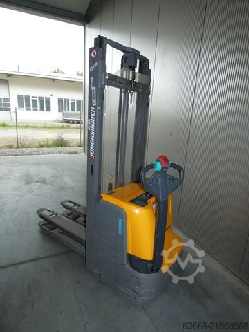 Deichselstapler Jungheinrich EJC 112 z