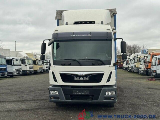 Бортовой грузовик с тентом MAN TGL 12.250 XXL Haus -Edscha Schiebeplane - LBW