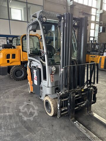 Eléctrico - 4 ruedas Still RX20-18PH