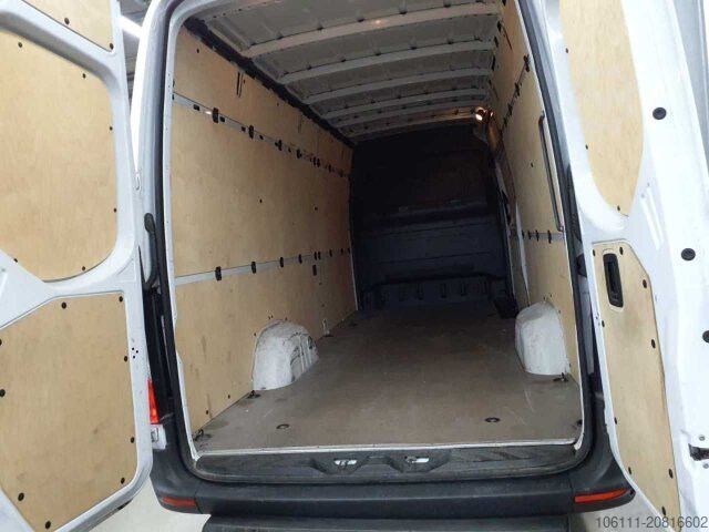 Furgoneta de caja alta MERCEDES-BENZ Sprinter 315 CDI/4325/4x2 RWD Hochdach/Kamera