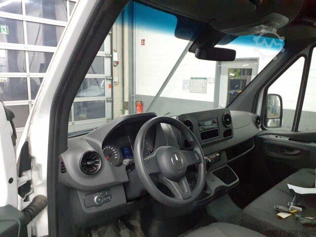 Furgoneta de caja alta MERCEDES-BENZ Sprinter 315 CDI/4325/4x2 RWD Hochdach/Kamera