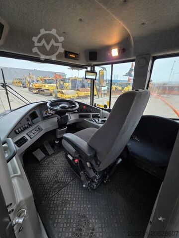 Φορτηγό ανατρεπόμενο Volvo A 30 G