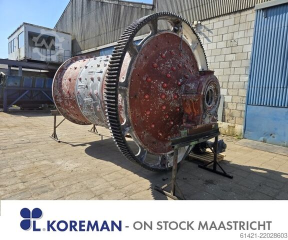   Ball mill Gebr. Pfeiffer