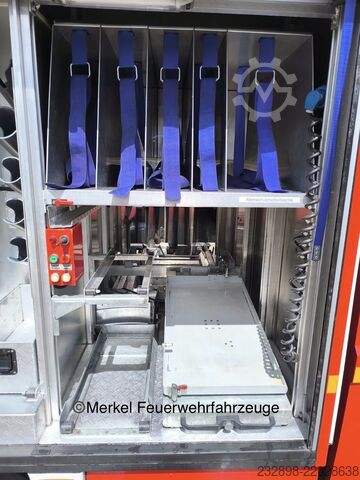 รถดับเพลิง Atego LF 8/6 Mercedes-Benz Atego 815