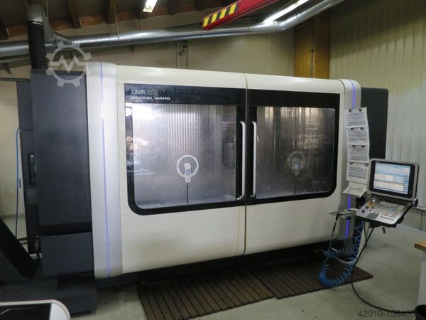 Universal Bearbeitungszentrum DMG DMF 260