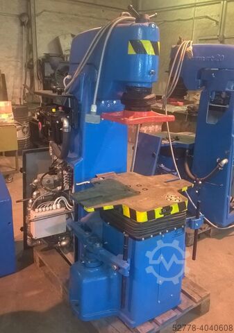 Obnovljenoj mašini GISAG Foromat 20