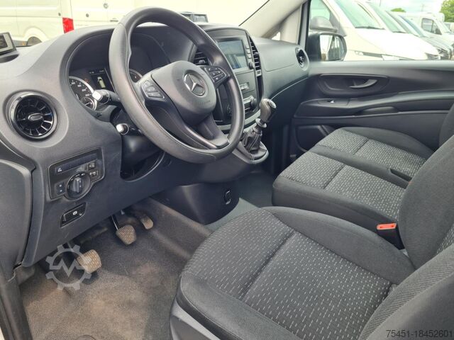 Jääkaappikorinen pakettiauto Mercedes-Benz Vito 116 Cdi Kühlkasten lang Stand/Fahrkühl HEIZUNG