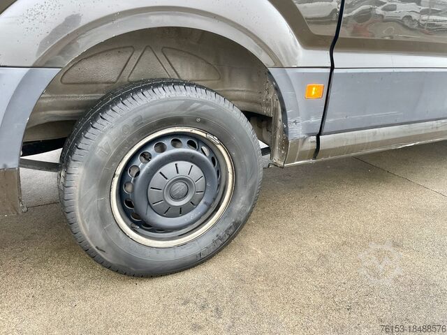 Varebil med høyt tak VOLKSWAGEN CRAFTER 2.0 TDI