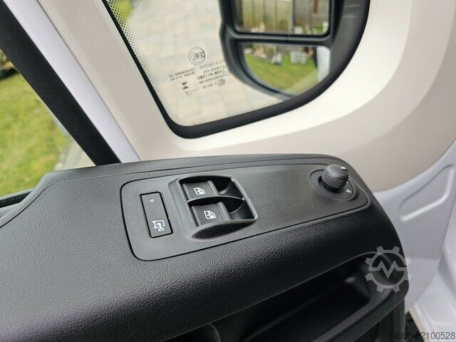 รถตู้ Fiat Ducato 35 MAXI L5H2 L4H2 180 15m³ Safety Kamera