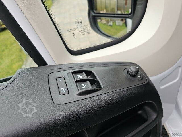 รถตู้ Fiat Ducato 35 MAXI L5H2 L4H2 180 15m³ Safety Kamera