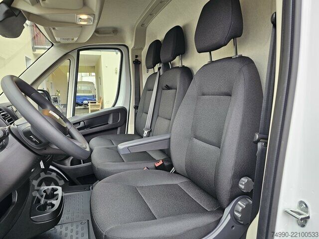 รถตู้ Fiat Ducato 35 MAXI L5H2 L4H2 180 15m³ Safety Kamera