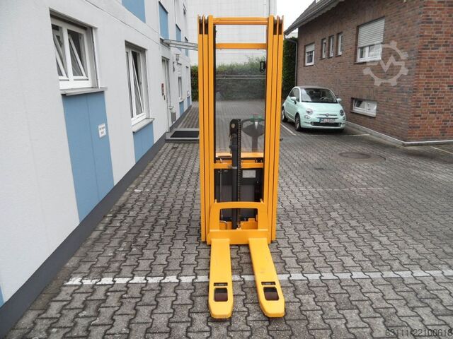 Manuel istifleyici Jungheinrich EJC 214z - Initialhub (Basishub) - 5,35 m Triplex