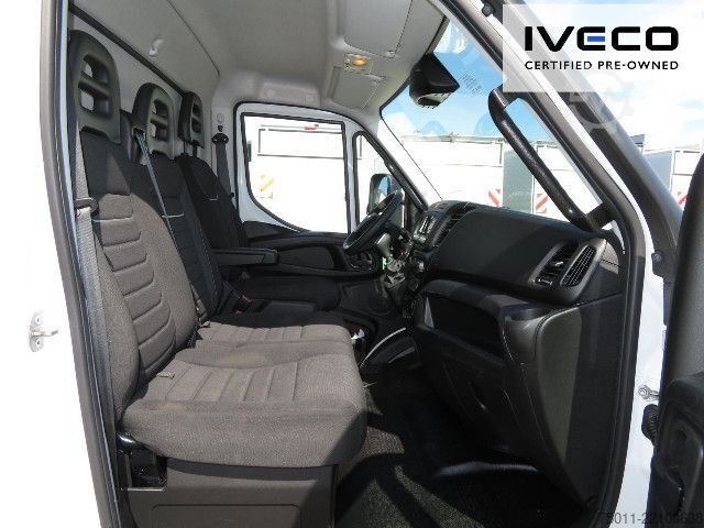 Vrachtwagen met bakwagen IVECO Daily 70C18HA8/P Koffer/LBW Klima, NL 3228kg