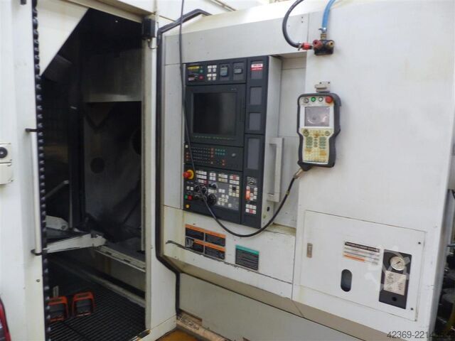 Centro de torneado y fresado CNC MORI SEIKI NZ 2000 T3Y2 & Lehmann-Robot