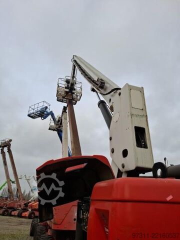 Platforma telescopică JLG 860SJ