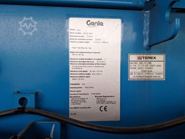 Platforma telescopică Genie S-85
