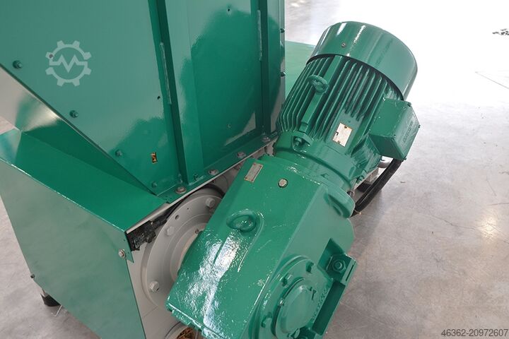 Enaxlig kvarn Schuko ZM 700